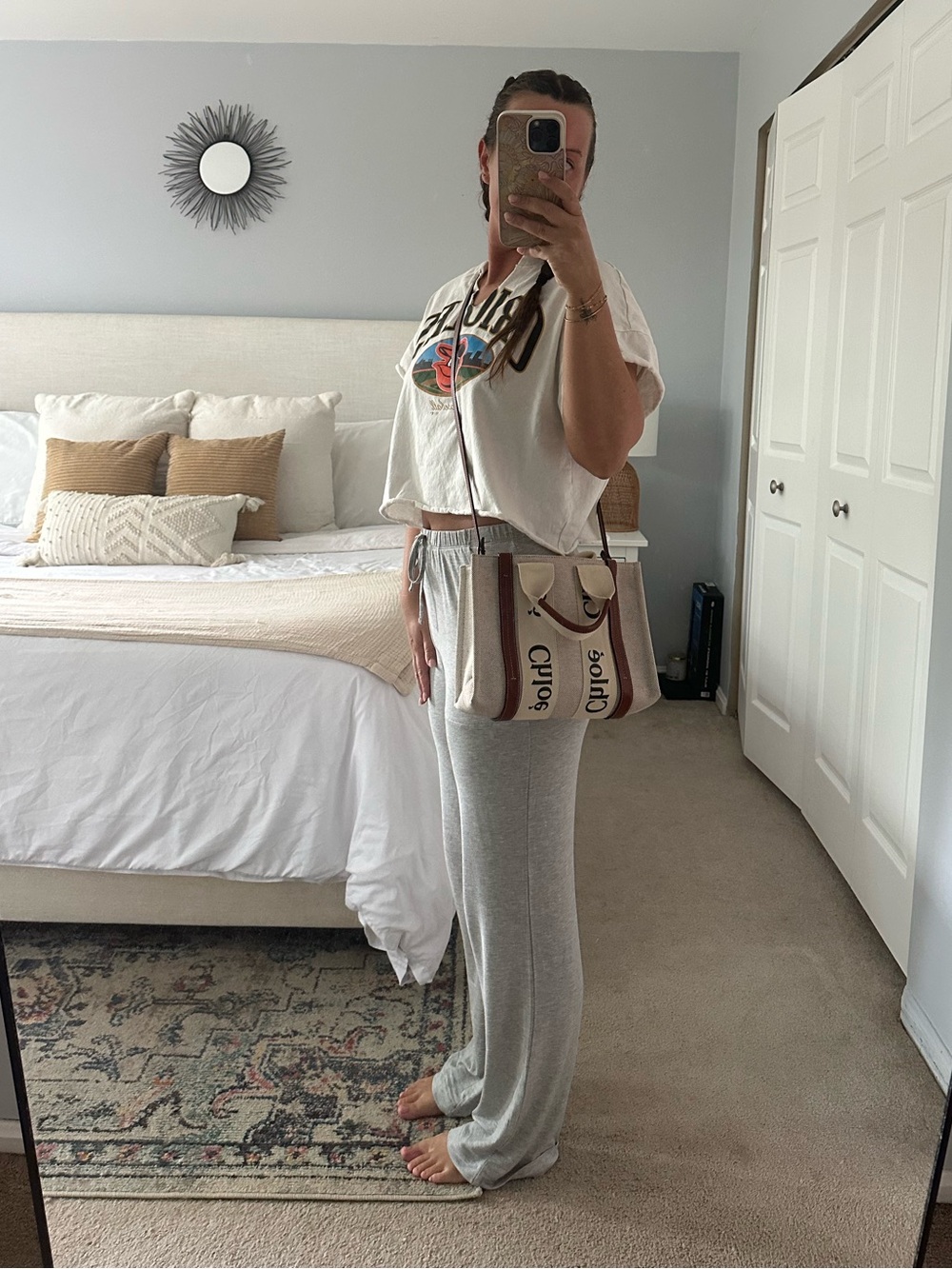 Chloe Small Woody Tote Bag - Picture 9 of 15